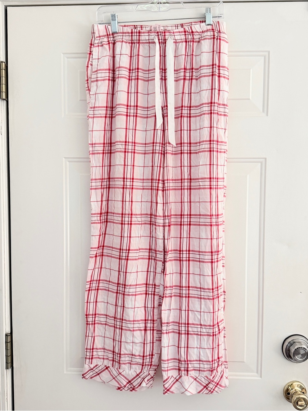 Victorias Secret White and Red Plaid Lounge Pants. Sz M